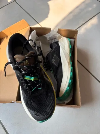 Tweedehands Asics Trabuco 14 bike — afbeelding 3 van 5