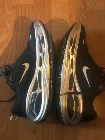 Used Nike Vomero Plus bike — image 5 of 8