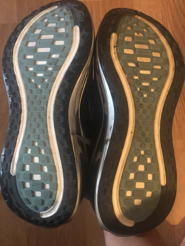 Used Nike Vomero Plus bike — image 3 of 8