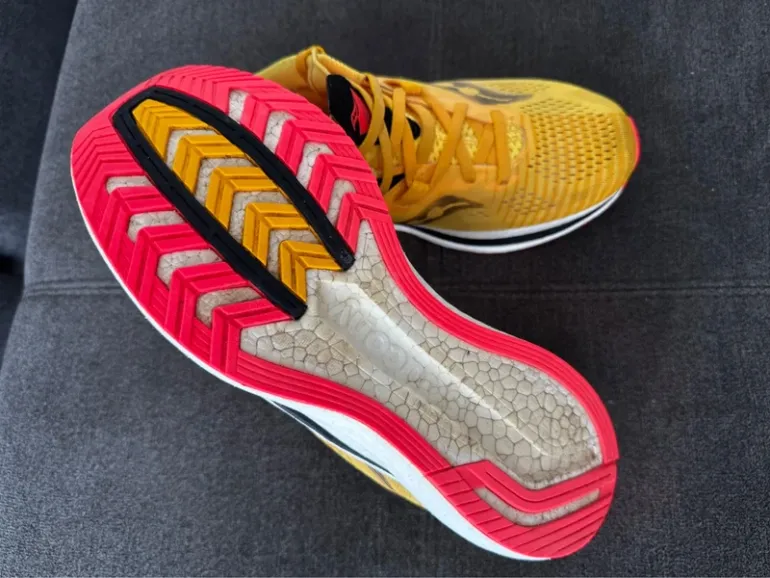 Used Saucony Endorphin Pro 2 bike — image 3 of 3