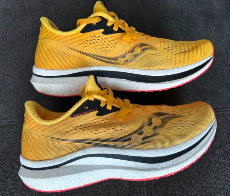 Used Saucony Endorphin Pro 2 bike — image 2 of 3