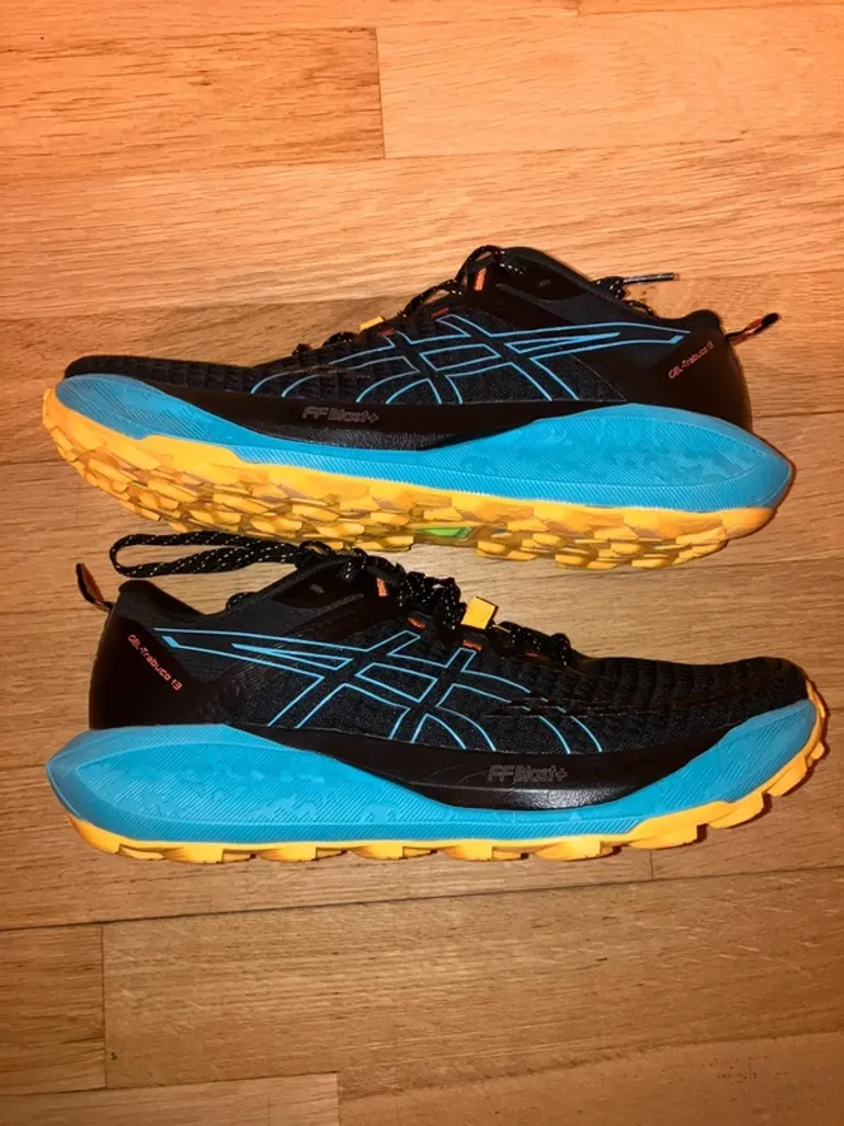Used Asics Trabuco 13 bike — image 3 of 6