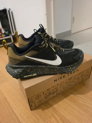 Použité Nike ReactX Wildhorse 10 Running Shoes