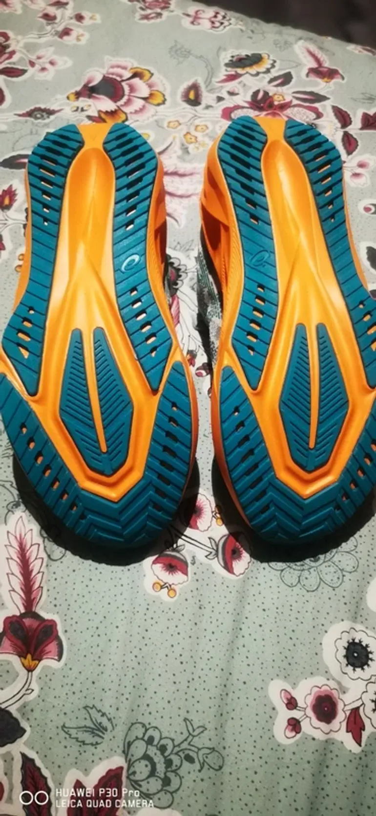 Used Asics Novablast 5 bike — image 4 of 7