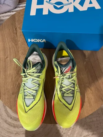 Used Hoka Cielo x1 bike — image 5 of 8