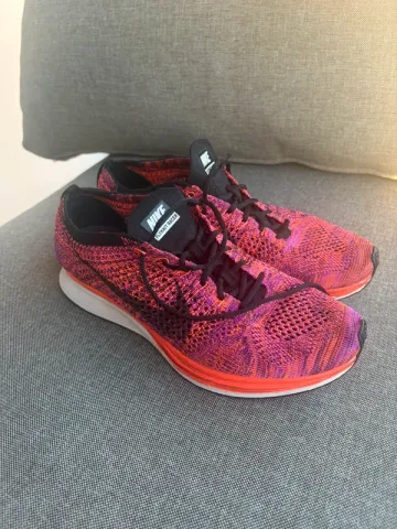 Použité Nike Flyknit Racer Running Shoes