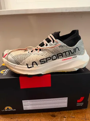 Used La Sportiva Prodigio Pro bike — image 2 of 11