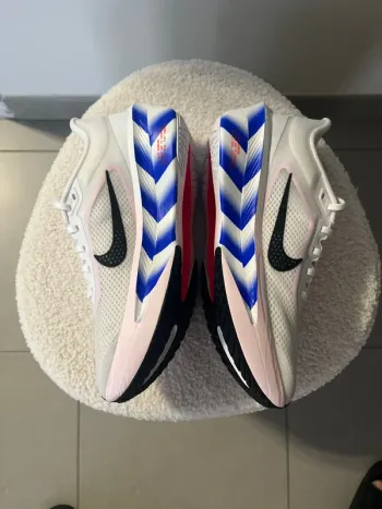 Použité White Zoom Fly 6 bike — obrázek 5 z 11