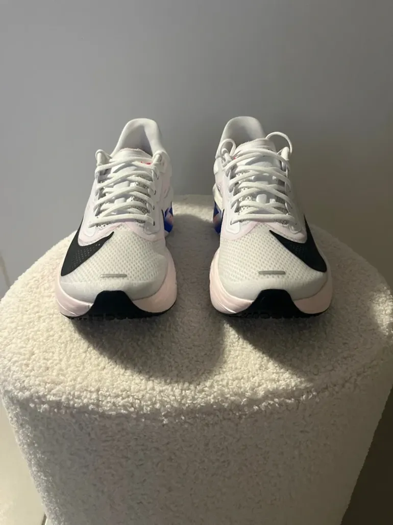 Použité White Zoom Fly 6 bike — obrázek 7 z 11