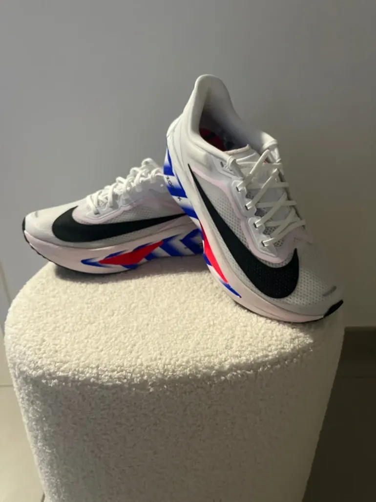 Použité White Zoom Fly 6 bike — obrázek 9 z 11