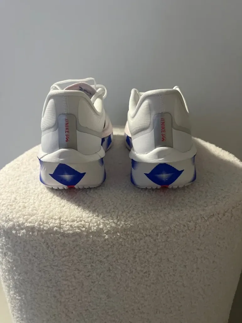 Použité White Zoom Fly 6 bike — obrázek 2 z 11