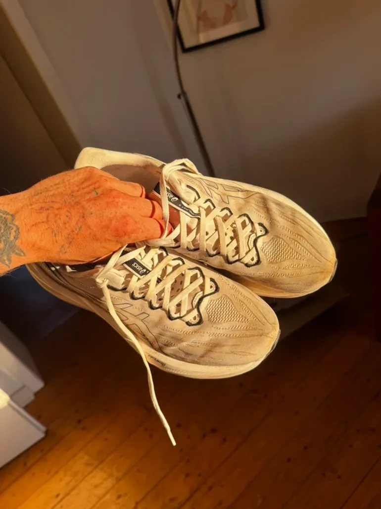 Tweedehands Asics Superblast 3 bike — afbeelding 3 van 5