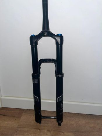Brugt Fox 36 Rhythm 2026 bike — billede 2 af 2