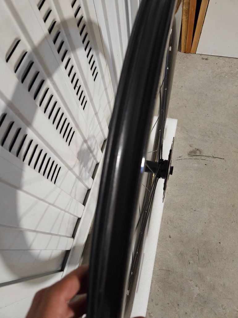 Used Thrust Carbono 50mm 2026 bike — image 4 of 4