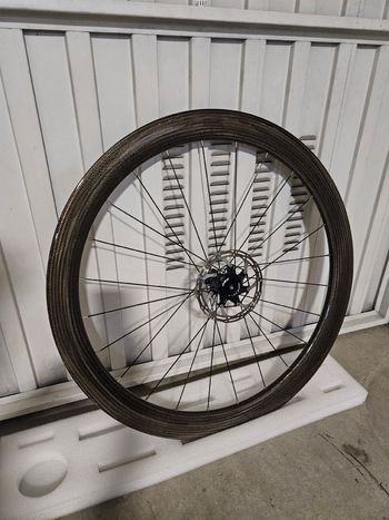 Used Thrust Carbono 50mm 2026 bike — image 2 of 4