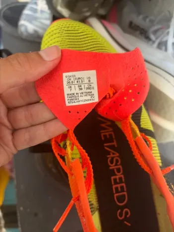 Použité Asics Meta speed Paris bike — obrázek 6 z 6