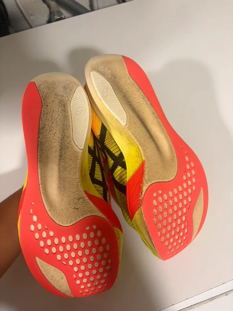 Použité Asics Meta speed Paris bike — obrázek 4 z 6