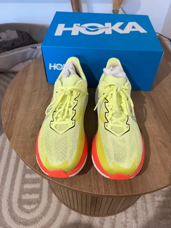 Použité Hoka Mach x3 bike — obrázek 4 z 8