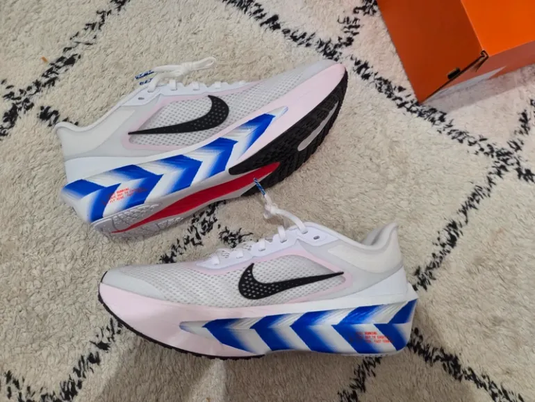 Used Nike Zoom Fly 6 bike — image 9 of 10