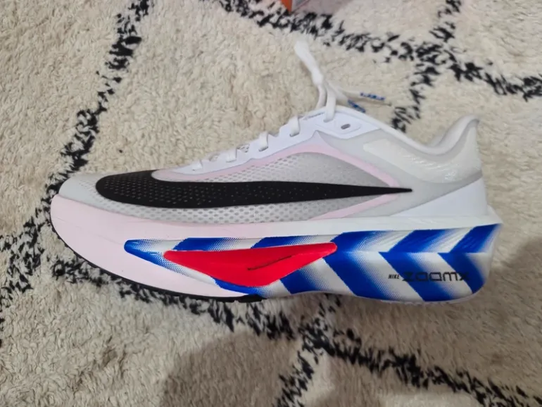 Used Nike Zoom Fly 6 bike — image 4 of 10