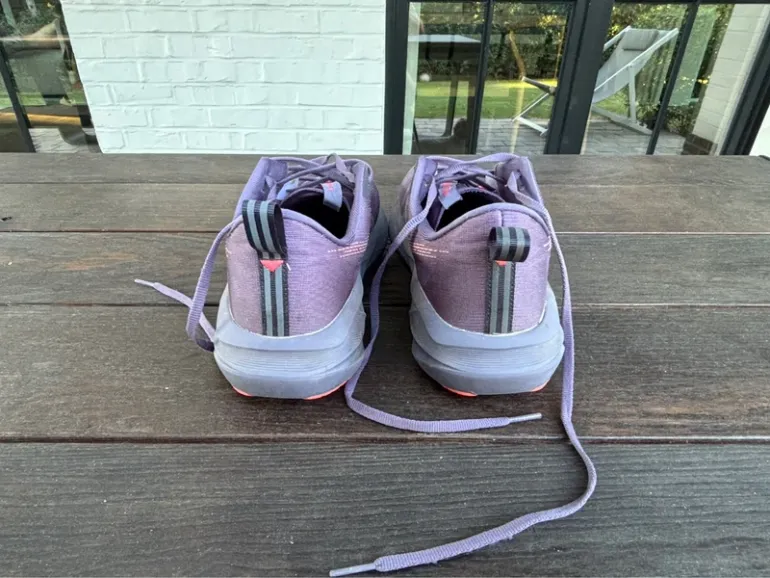 Asics Novablast 5 bike d'occasion — image 5 sur 7