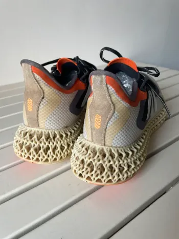 Použité Adidas Ultraboost Light bike — obrázek 3 z 11