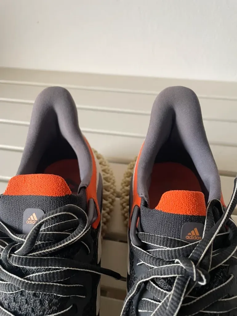 Použité Adidas Ultraboost Light bike — obrázek 8 z 11
