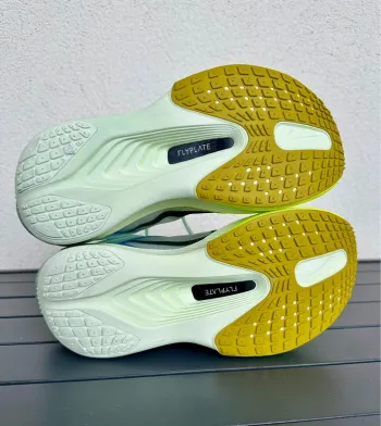 Použité Nike Zoom Fly 6 bike — obrázek 11 z 11