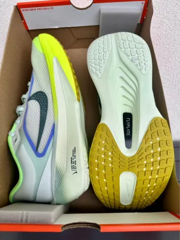 Použité Nike Zoom Fly 6 bike — obrázek 10 z 11