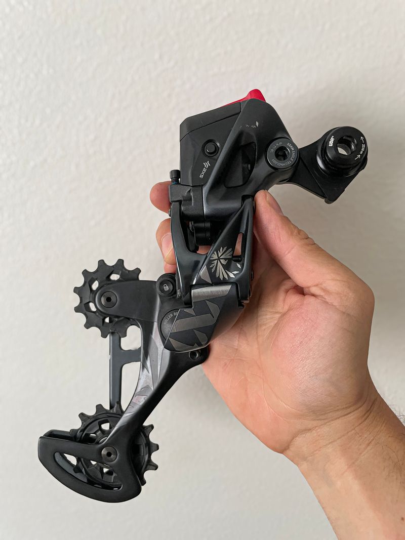 Sram Eagle XX1 AXS 12-speed Rear Derailleur Drivetrain & Pedals d'occasion