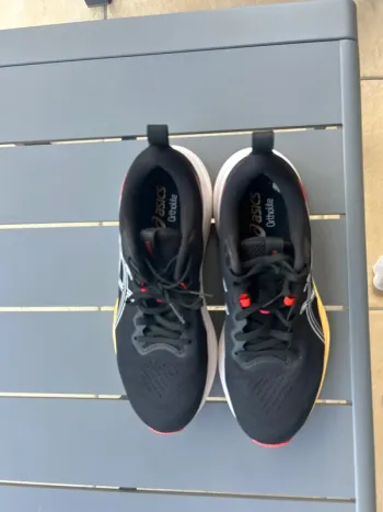 Asics Running Shoes bike de segunda mano — imagen 1 de 5