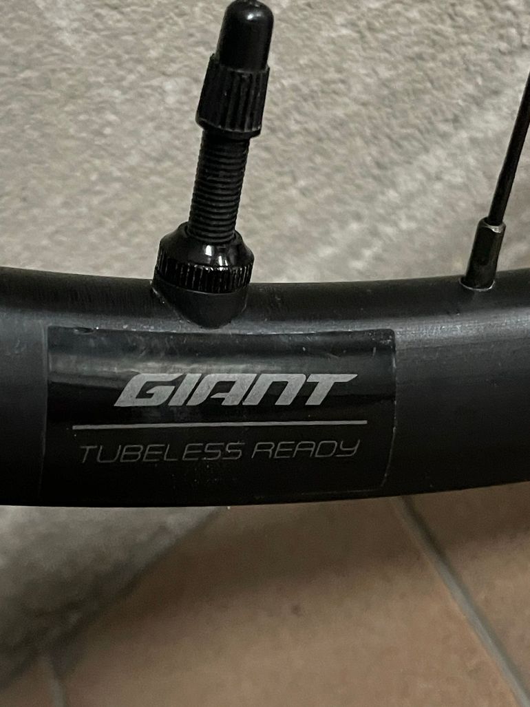 Tweedehands Giant PSR 2 Wheels 2019 bike — afbeelding 2 van 3