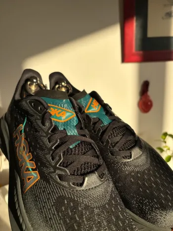 Hoka Mach 6 bike d'occasion — image 4 sur 8