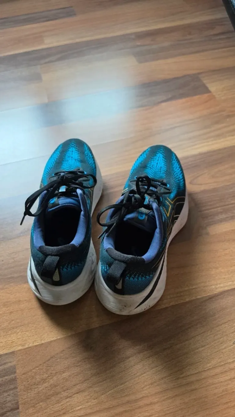 Asics Gel-Cumulus 26 bike de segunda mano — imagen 2 de 7