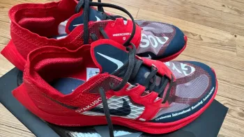 Gebrauchtes Nike ZOOMX VAPORFLY Next % bike — Bild 1 von 8