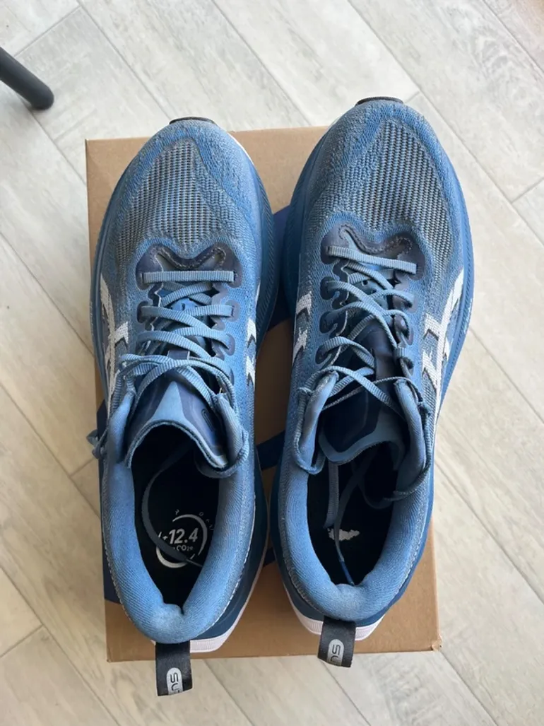 Used Asics Superblast 2 bike — image 3 of 6