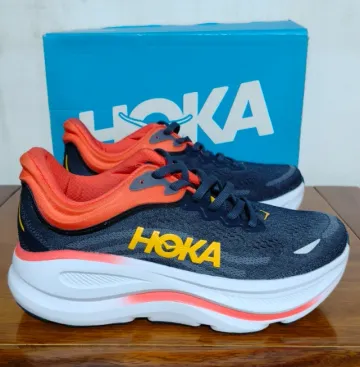 Käytetty Hoka Bondi 9 Running Shoes
