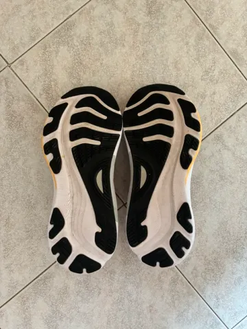 Used Asics Gel-Kayano 32 bike — image 5 of 5