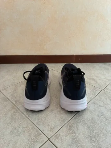 Used Asics Gel-Kayano 32 bike — image 3 of 5