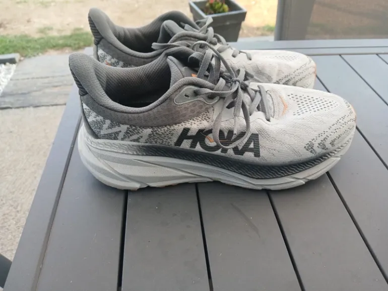 Gebrauchtes Hoka Running Shoes bike — Bild 3 von 4
