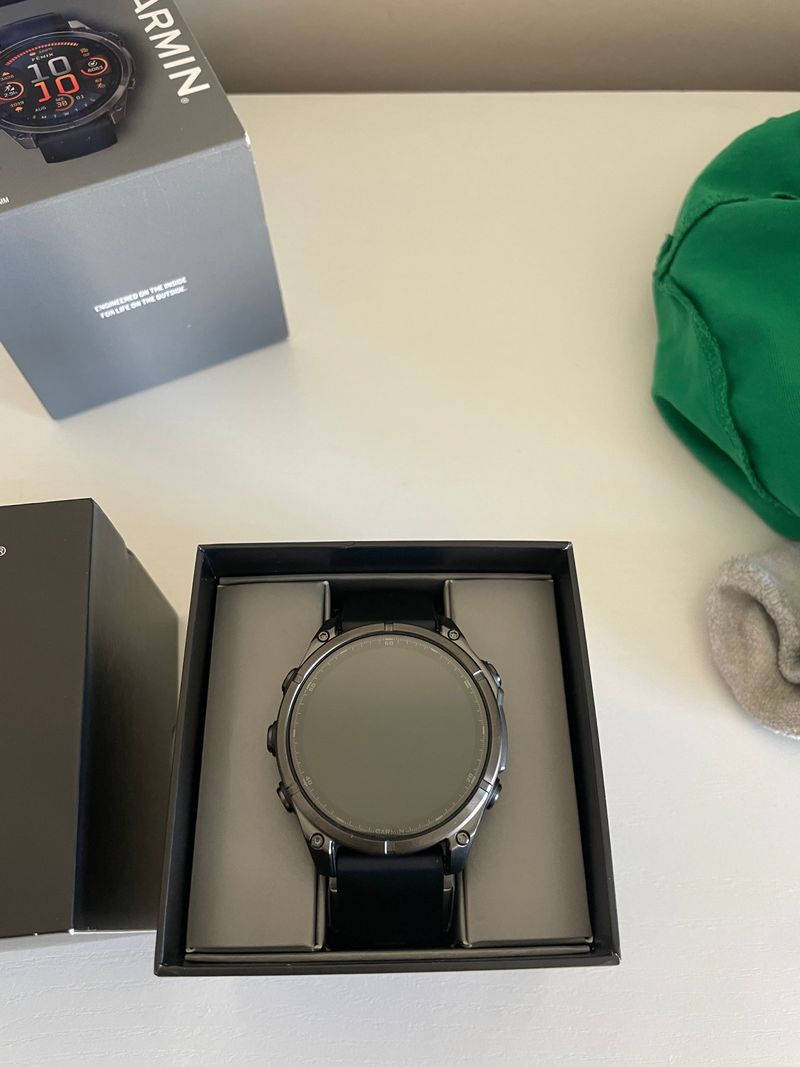 Gebrauchtes Garmin Fénix 8 AMOLED Sapphire Titanium 2026 Electronics