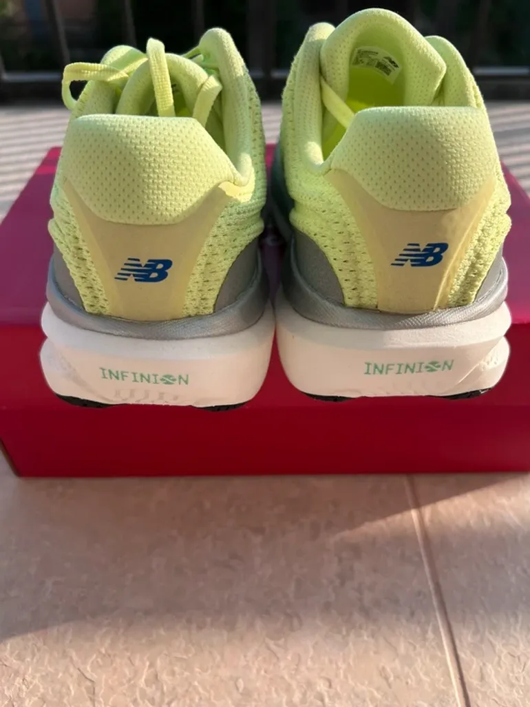 Gebrauchtes New Balance 1080 V15 bike — Bild 5 von 6