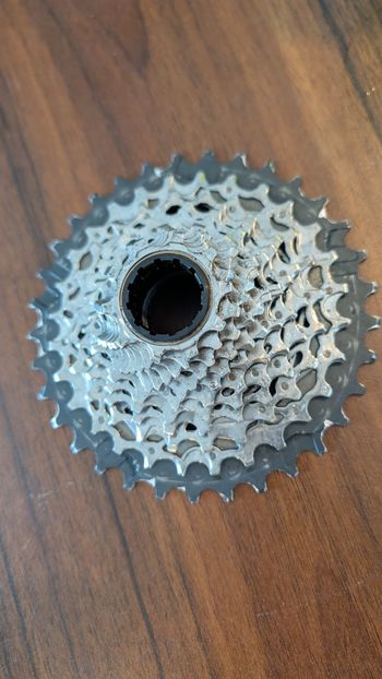 Brugt Sram Force Cassette 10-33 2025 bike — billede 2 af 3