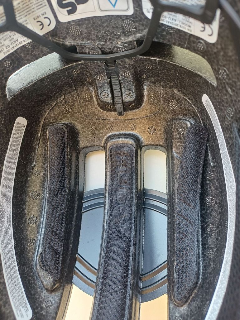 Gebrauchtes ABUS Hud-Y Helmet bike — Bild 8 von 11