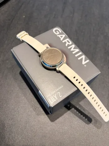 Garmin Lily 2 bike usato — immagine 7 di 10