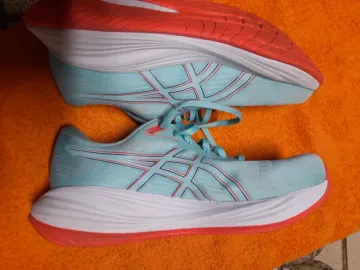 Gebrauchtes Asics Basket Running Shoes