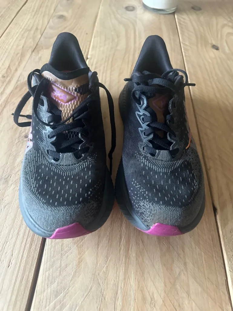 Gebrauchtes Hoka Running Shoes bike — Bild 2 von 6