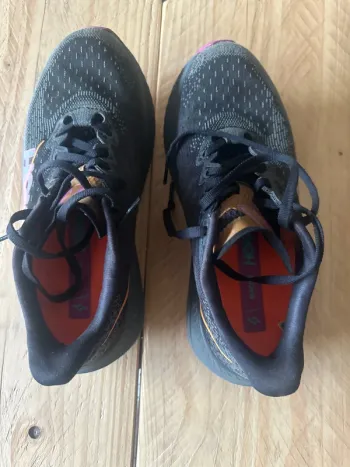 Gebrauchtes Hoka Running Shoes bike — Bild 4 von 6
