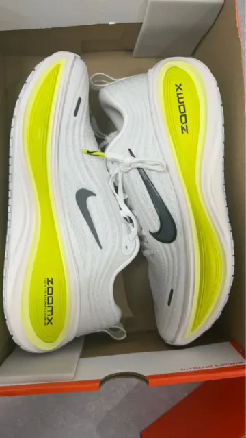 Używany Nike Vomero Plus Running Shoes