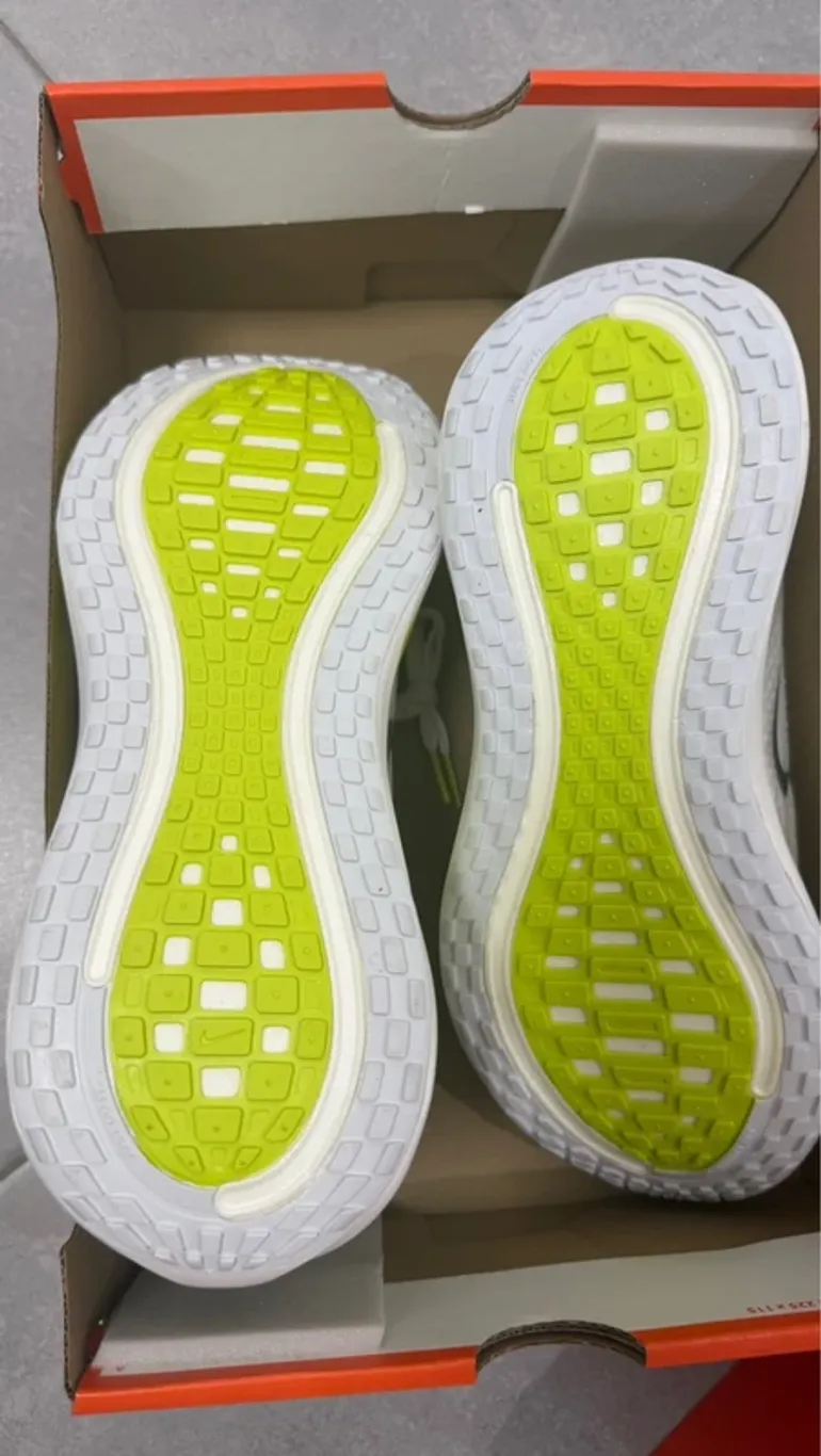 Gebrauchtes Nike Vomero Plus bike — Bild 2 von 9